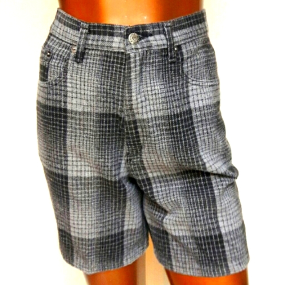 Arizona Gray Plaid Flannel Highwaisted Shorts Size 11 Juniors